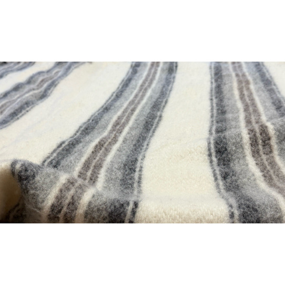 Genuine Alpaca Wool Poncho Warm Coat Sweater Jacket Peru Blanket Hooded One Size - Picture 4 of 6